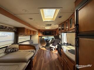 2012 Coachmen Concord 301SS Ford RV Photo 4