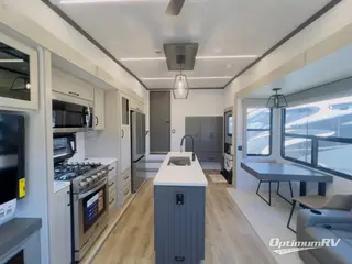 2025 Palomino Columbus 380RL RV Photo 3