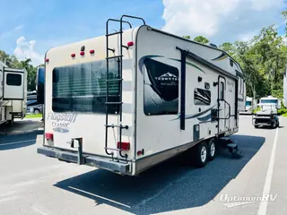 2012 Forest River Flagstaff Classic Super Lite 8528RLWS RV Photo 2