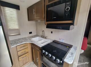 2020 Gulf Stream Conquest 275FBG SE RV Photo 3