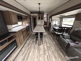 2021 Coachmen Chaparral Lite 30RLS RV Photo 2