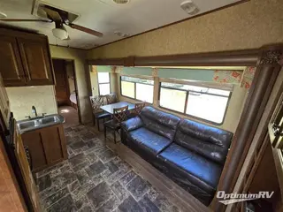 2013 Heartland ElkRidge 37 Ultimate RV Photo 2