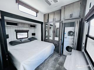 2025 Palomino Puma Destination 429LFT RV Photo 3