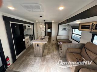 2025 Palomino Puma 32BH2B RV Photo 2