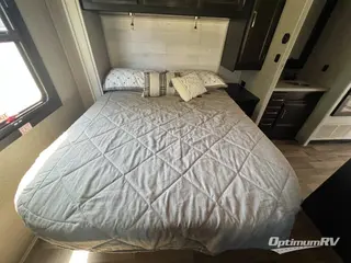 2020 Jayco Greyhawk 30X RV Photo 2