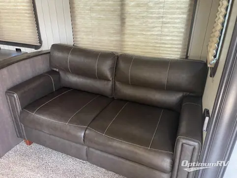 2018 CrossRoads Sunset Trail Super Lite SS291RK RV Photo 2