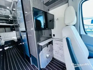 2017 Airstream Interstate Lounge EXT Lounge EXT RV Photo 4