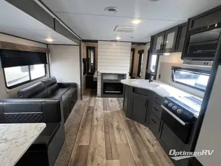 2021 Dutchmen Aspen Trail LE 26BH RV Photo 4