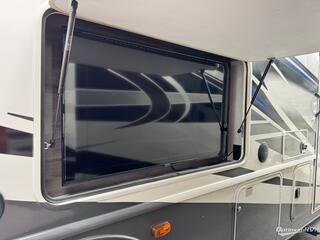 2021 Fleetwood Flair 34J RV Photo 4