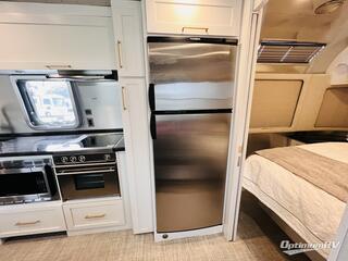 2020 Airstream Classic 33FB RV Photo 3