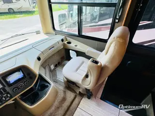 2018 Tiffin Allegro 32 SA RV Photo 2