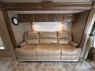 2013 Thor Challenger 37GT RV Photo 3