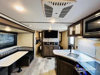 2020 Prime Time Avenger ATI 24BHS RV Photo 2