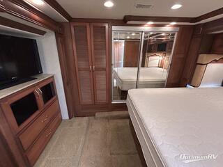 2012 Fleetwood Discovery 36J RV Photo 4