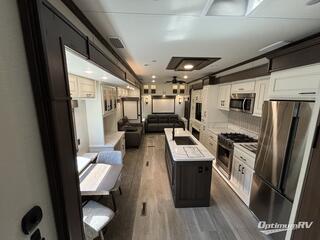 2024 DRV Luxury Suites Mobile Suites MS Houston RV Photo 4