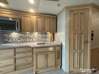 2017 Newmar Ventana 3709 RV Photo 3