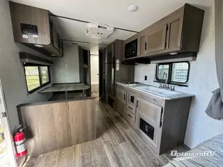 2022 Gulf Stream Ameri-Lite Ultra Lite 248BH RV Photo 4