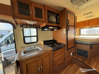 2013 Coachmen Concord 225LE Ford RV Photo 2