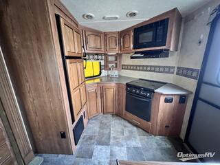 2016 Forest River Flagstaff Super Lite 26VFKS RV Photo 2