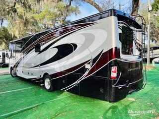 2016 Thor Challenger 37KT RV Photo 3