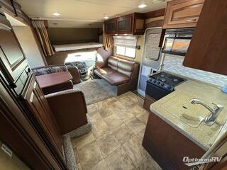 2013 Jayco Greyhawk 31DS RV Photo 3