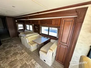 2012 Fleetwood Bounder 33C RV Photo 2