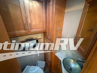 2022 Newmar Super Star 4059 RV Photo 3