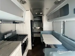 2023 Airstream International 23FB RV Photo 2