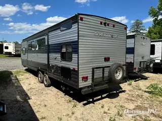 2022 Forest River Cherokee Grey Wolf 26DBH RV Photo 2