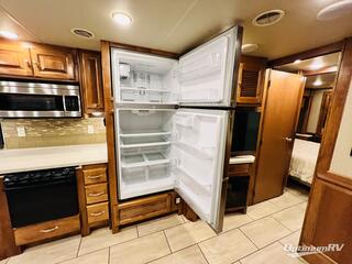 2016 Tiffin Allegro 32SA RV Photo 3