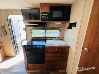 2016 Forest River Rockwood Mini Lite 2104S RV Photo 3