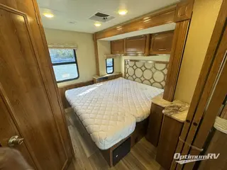 2019 Coachmen Pursuit 27DS RV Photo 4