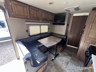 2018 Forest River Flagstaff Micro Lite 25KS RV Photo 4