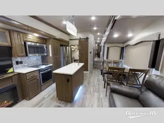 2018 Forest River Cedar Creek Silverback 37MBH RV Photo 3