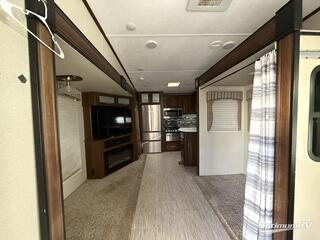 2018 Forest River Wildcat 37WB RV Photo 3