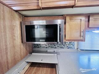 2010 Forest River Berkshire 360FWS RV Photo 3