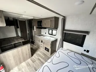 2022 Gulf Stream Trailmaster Ultra-Lite 248BH RV Photo 3