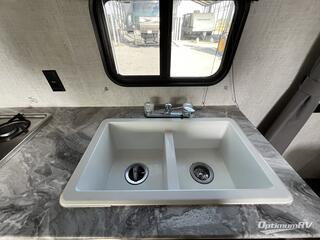 2022 Gulf Stream Trailmaster Ultra-Lite 248BH RV Photo 4