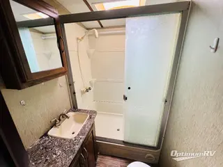 2017 Keystone Laredo 330RL RV Photo 4