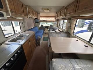 1989 Fleetwood Tioga M-S RV Photo 2