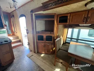 2013 Keystone Montana 3100RL RV Photo 4