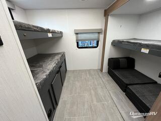 2025 Heartland Corterra 33.3BH RV Photo 4