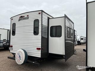 2019 Prime Time Avenger 32DEN RV Photo 2