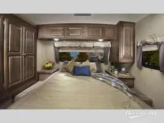 2017 Forest River Rockwood Ultra Lite 2604WS RV Photo 2