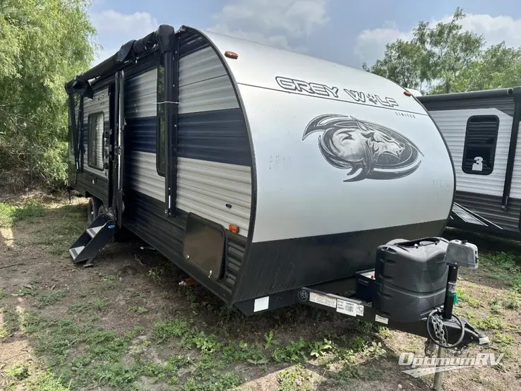 2022 Forest River Cherokee Grey Wolf 26DJSE RV Photo 1