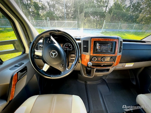 2019 Thor Citation Sprinter 24SS RV Photo 2
