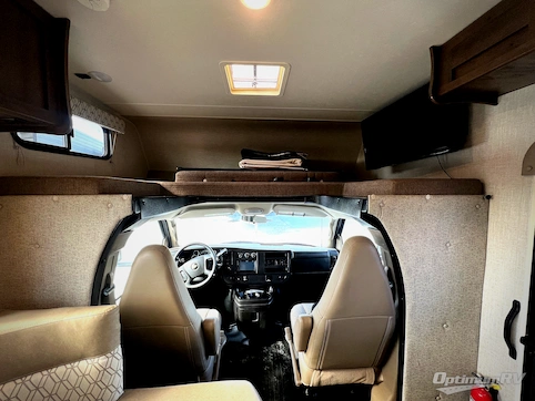 2020 Coachmen Freelander 21QB  Ford 350 RV Photo 2