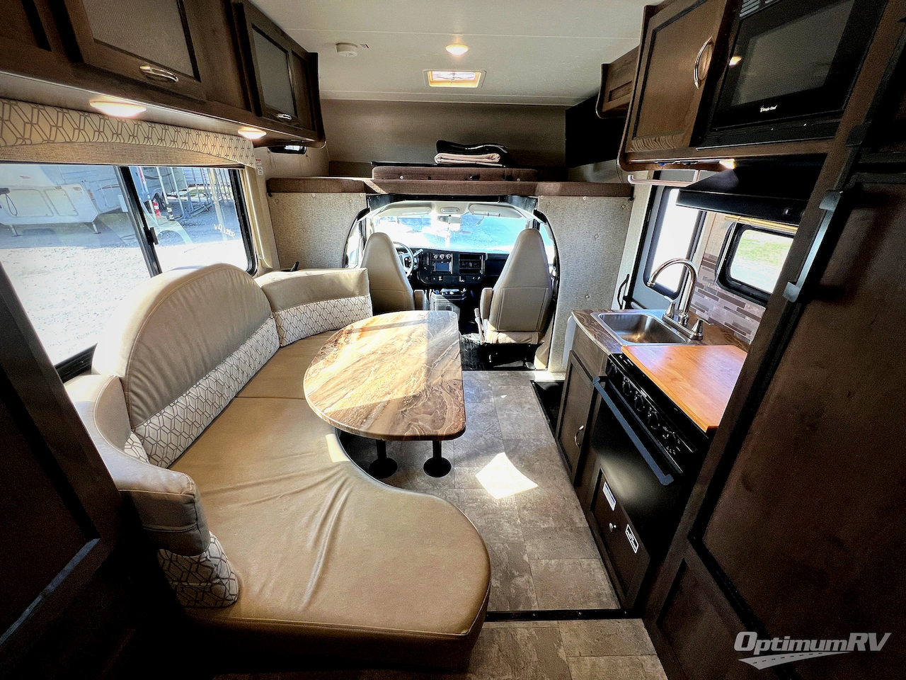 2020 Coachmen Freelander 21QB  Ford 350 Photo 18