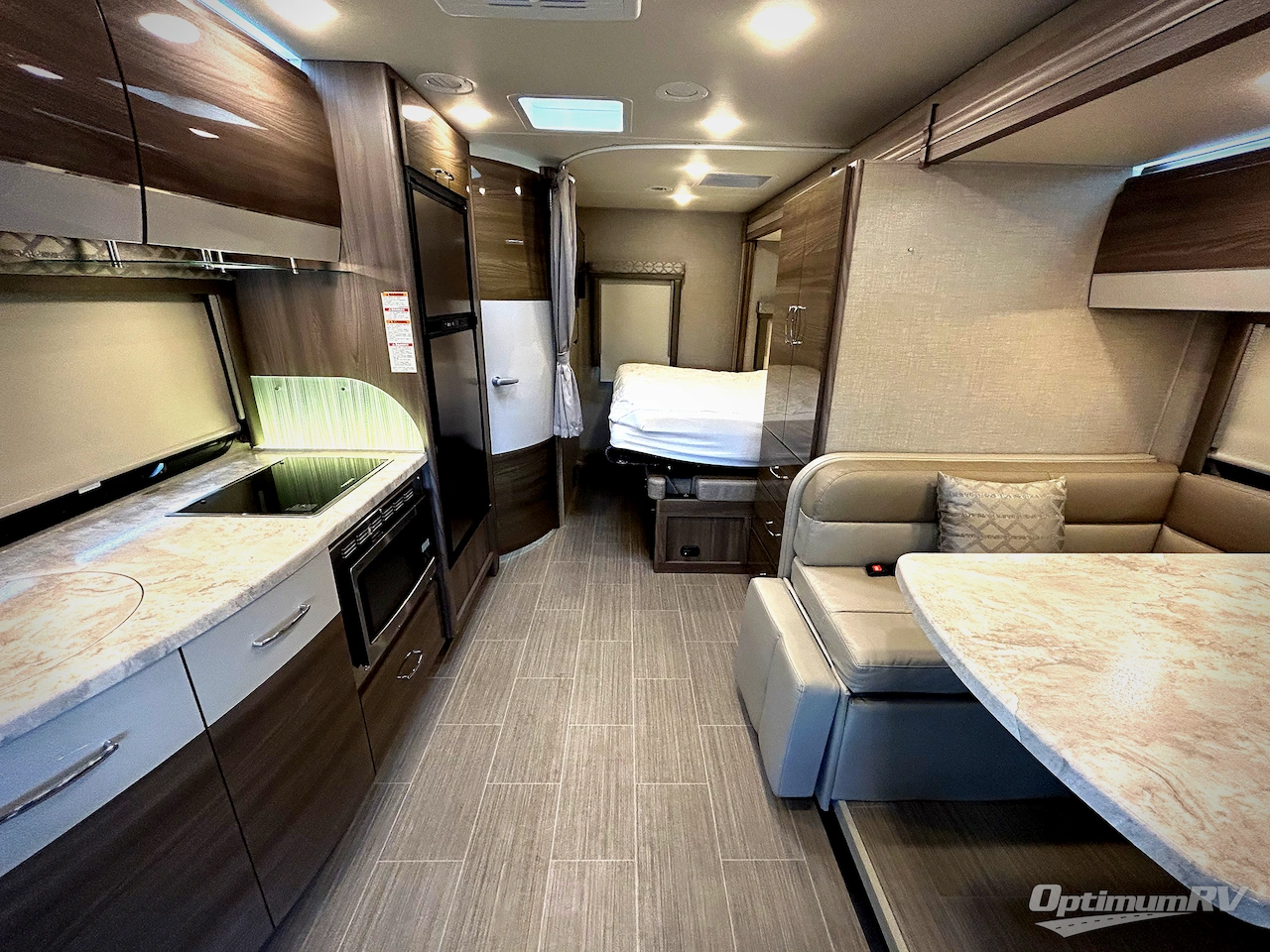 2020 Thor Delano Sprinter 24TT Photo 4