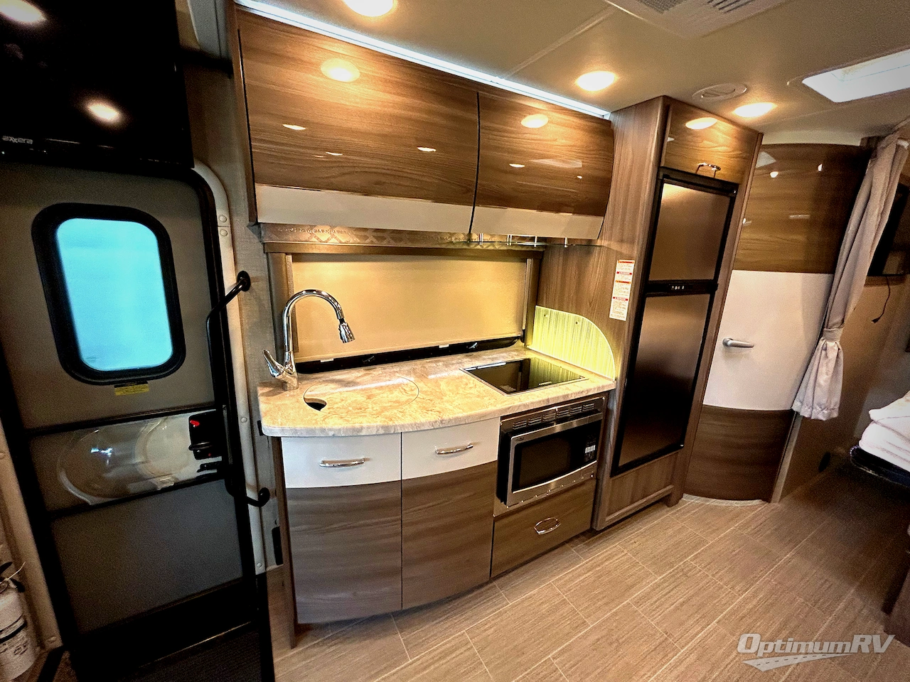 2020 Thor Delano Sprinter 24TT Photo 13